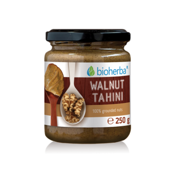 walnuts, ground nuts, walnuts
